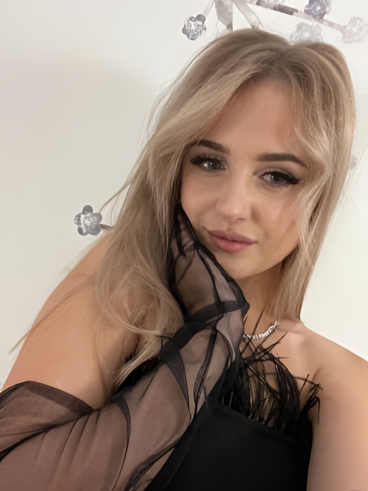 Индивидуалка Оксана, доступна для личного знакомства от 5000 руб