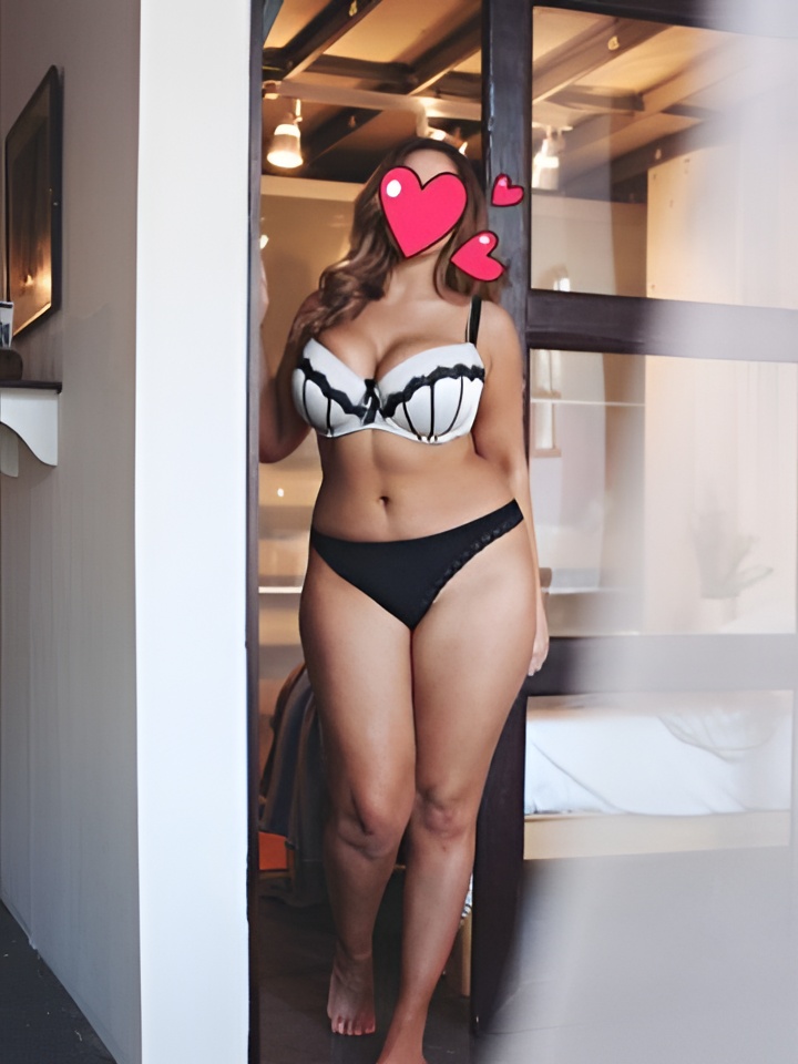 Индивидуалка Викторина, доступна для личного знакомства от 10000 руб