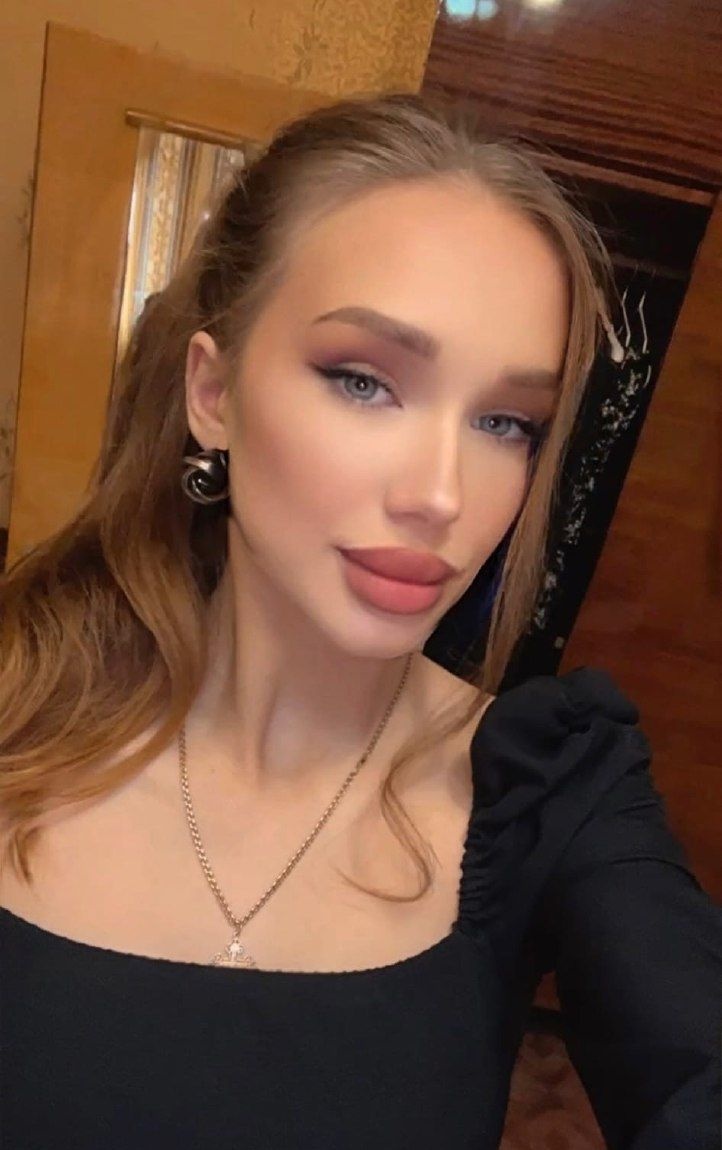 Алиса привлекальеная девушка из Юрги цена от 3000 руб