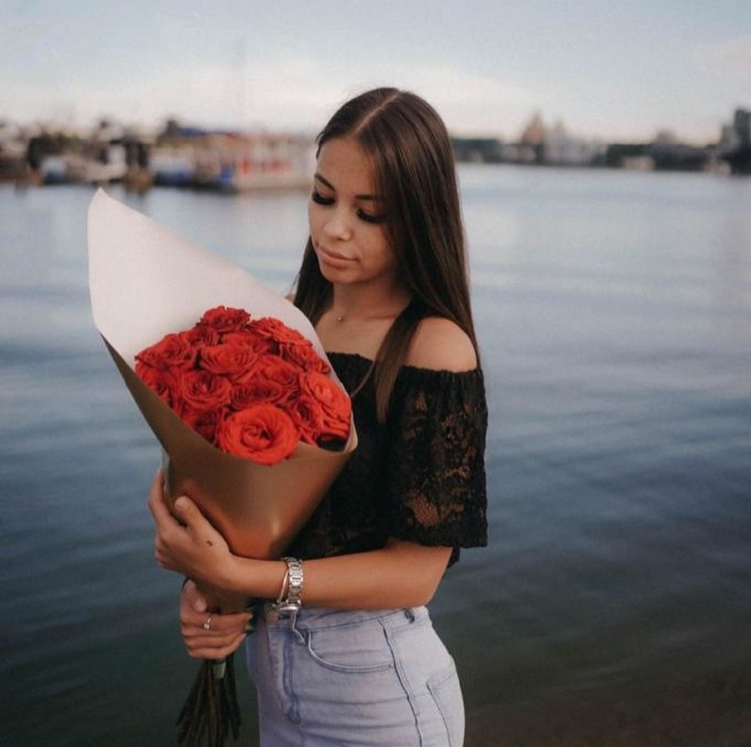 Люда привлекальеная девушка из Юрги цена от 3500 руб