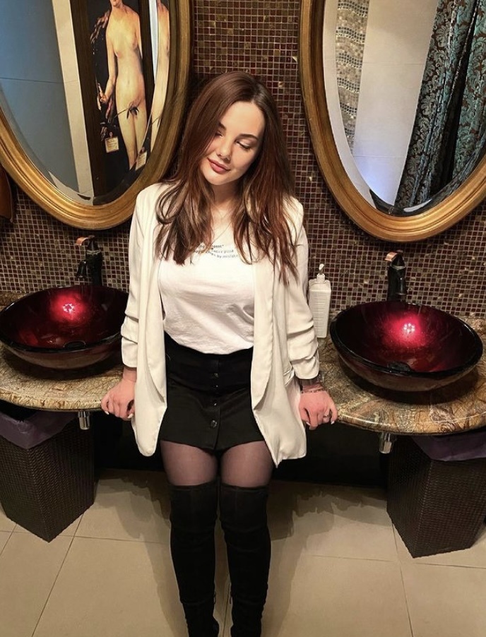 🎥 Лиза привлекальеная девушка из Юрги цена от 3500 руб