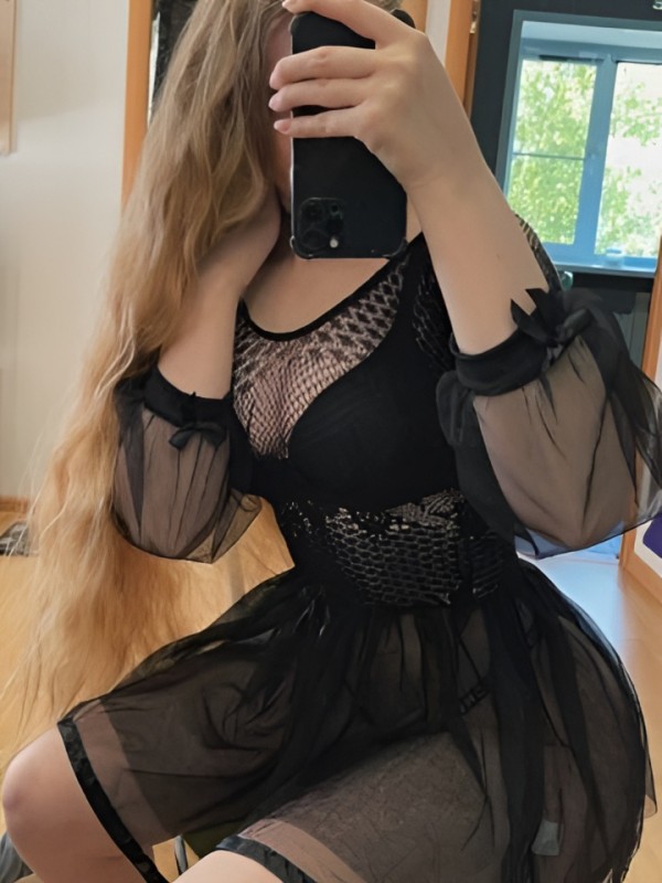 Забава привлекательная девушка из Юрги цена от 2000 руб