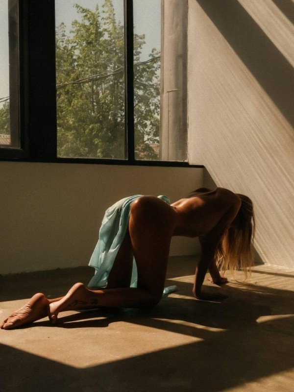 Владлена привлекательная девушка из Юрги цена от 8000 руб